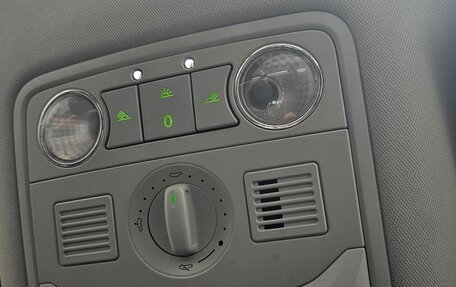 Skoda Superb III рестайлинг, 2009 год, 530 000 рублей, 17 фотография