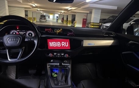 Audi Q3, 2019 год, 2 900 000 рублей, 11 фотография