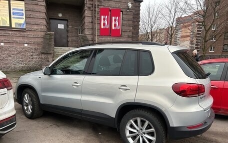Volkswagen Tiguan I, 2016 год, 1 400 000 рублей, 3 фотография