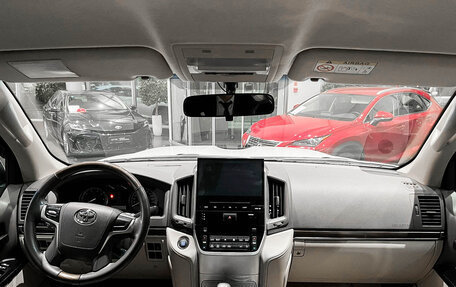 Toyota Land Cruiser, 2021 год, 7 500 000 рублей, 11 фотография