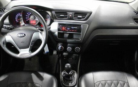 KIA Rio III рестайлинг, 2016 год, 890 000 рублей, 17 фотография