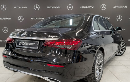 Mercedes-Benz E-Класс, 2020 год, 5 100 000 рублей, 5 фотография