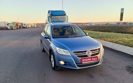 Volkswagen Tiguan I, 2011 год, 845 000 рублей, 1 фотография