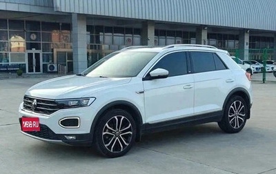 Volkswagen T-Roc I, 2021 год, 1 320 000 рублей, 1 фотография