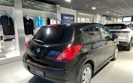 Nissan Tiida, 2010 год, 670 000 рублей, 5 фотография