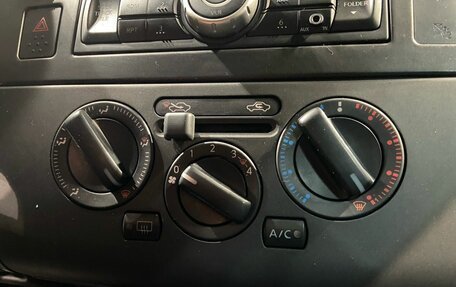 Nissan Tiida, 2010 год, 670 000 рублей, 20 фотография