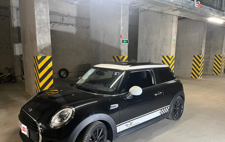 MINI Hatch, 2017 год, 2 500 000 рублей, 2 фотография