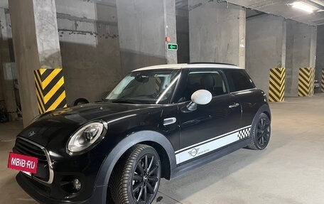 MINI Hatch, 2017 год, 2 500 000 рублей, 8 фотография