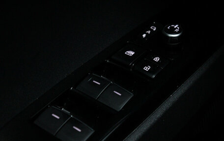 Toyota Camry, 2024 год, 4 500 000 рублей, 15 фотография