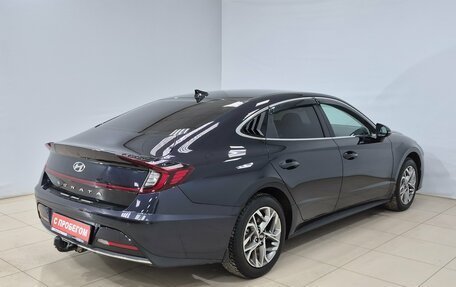Hyundai Sonata VIII, 2021 год, 2 390 000 рублей, 4 фотография