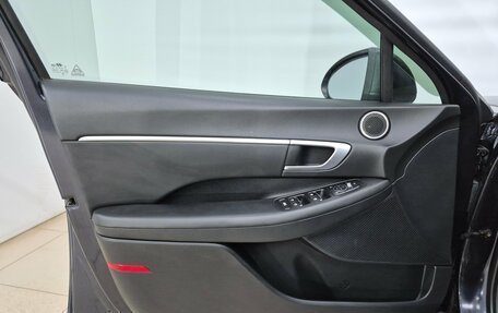 Hyundai Sonata VIII, 2021 год, 2 390 000 рублей, 7 фотография