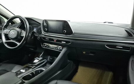 Hyundai Sonata VIII, 2021 год, 2 390 000 рублей, 12 фотография