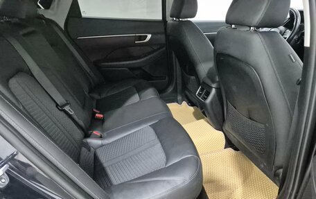 Hyundai Sonata VIII, 2021 год, 2 390 000 рублей, 15 фотография