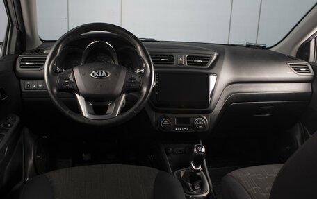 KIA Rio III рестайлинг, 2013 год, 780 000 рублей, 5 фотография
