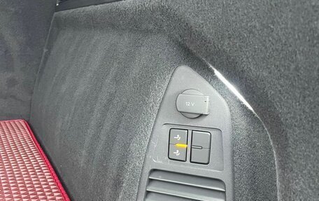 Volkswagen Touareg III, 2018 год, 4 249 999 рублей, 25 фотография