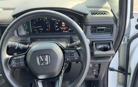 Honda Stepwgn, 2022 год, 2 470 000 рублей, 8 фотография