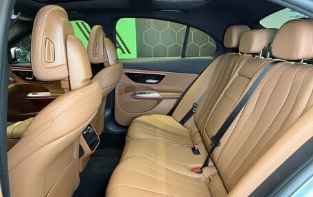 Mercedes-Benz E-Класс, 2024 год, 8 850 000 рублей, 15 фотография