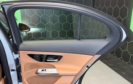 Mercedes-Benz E-Класс, 2024 год, 8 850 000 рублей, 17 фотография