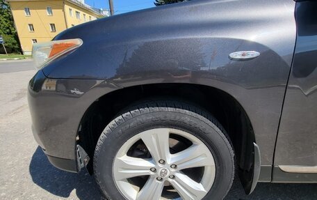 Toyota Highlander III, 2012 год, 1 700 000 рублей, 11 фотография