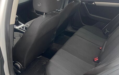 Volkswagen Passat B7, 2011 год, 990 000 рублей, 5 фотография