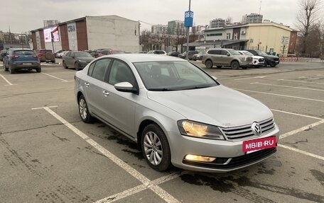 Volkswagen Passat B7, 2011 год, 990 000 рублей, 9 фотография