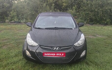 Hyundai Elantra V, 2011 год, 665 000 рублей, 1 фотография