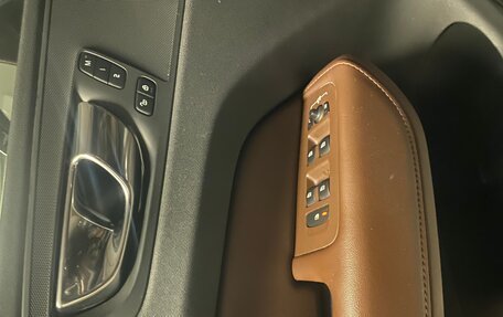 Volvo XC60 II, 2018 год, 3 260 000 рублей, 10 фотография