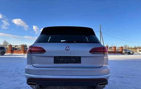 Volkswagen Touareg III, 2019 год, 4 720 000 рублей, 10 фотография