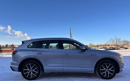 Volkswagen Touareg III, 2019 год, 4 720 000 рублей, 8 фотография