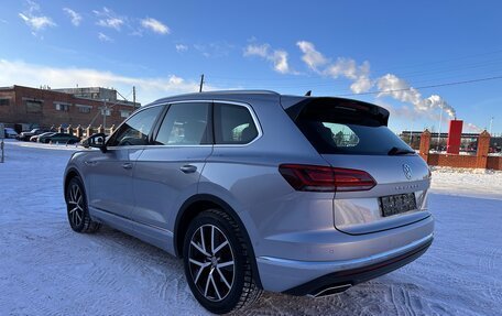 Volkswagen Touareg III, 2019 год, 4 720 000 рублей, 11 фотография