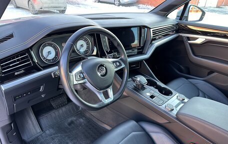 Volkswagen Touareg III, 2019 год, 4 720 000 рублей, 15 фотография