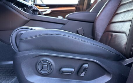 Volkswagen Touareg III, 2019 год, 4 720 000 рублей, 21 фотография