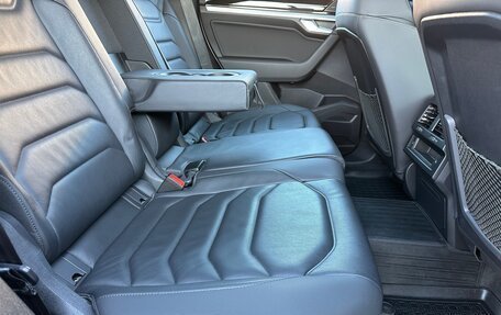 Volkswagen Touareg III, 2019 год, 4 720 000 рублей, 24 фотография