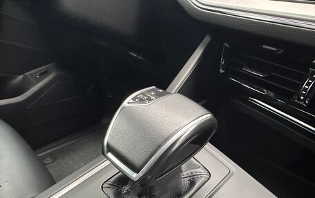 Volkswagen Touareg III, 2019 год, 4 720 000 рублей, 19 фотография