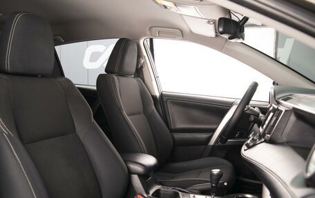 Toyota RAV4, 2017 год, 2 080 000 рублей, 7 фотография