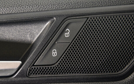 Volkswagen Tiguan II, 2019 год, 2 569 000 рублей, 25 фотография