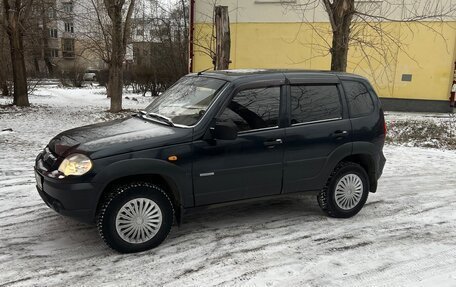 Chevrolet Niva I рестайлинг, 2009 год, 445 000 рублей, 1 фотография