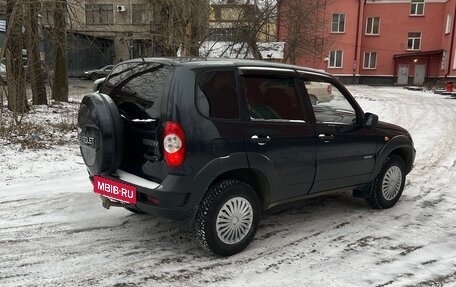 Chevrolet Niva I рестайлинг, 2009 год, 445 000 рублей, 4 фотография