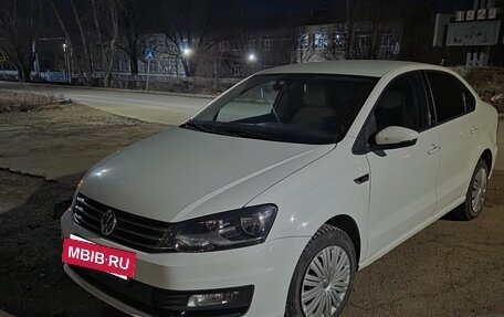 Volkswagen Polo VI (EU Market), 2017 год, 1 200 000 рублей, 2 фотография