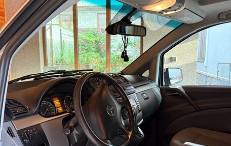 Mercedes-Benz Viano, 2010 год, 2 200 000 рублей, 7 фотография