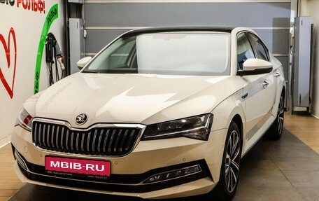 Skoda Superb III рестайлинг, 2024 год, 3 249 000 рублей, 1 фотография