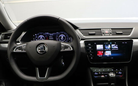 Skoda Superb III рестайлинг, 2024 год, 3 249 000 рублей, 10 фотография