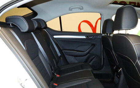 Skoda Superb III рестайлинг, 2024 год, 3 249 000 рублей, 20 фотография