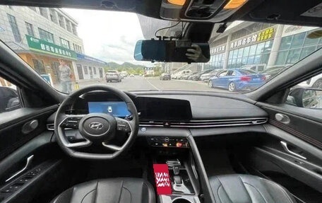 Hyundai Elantra, 2021 год, 1 210 000 рублей, 7 фотография