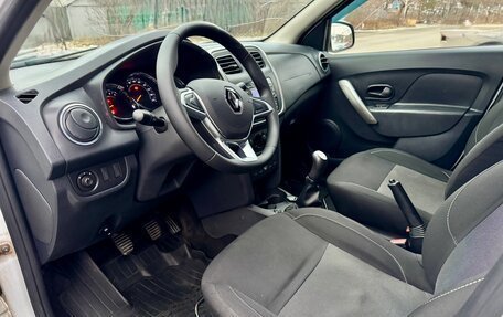 Renault Logan II, 2019 год, 700 000 рублей, 5 фотография