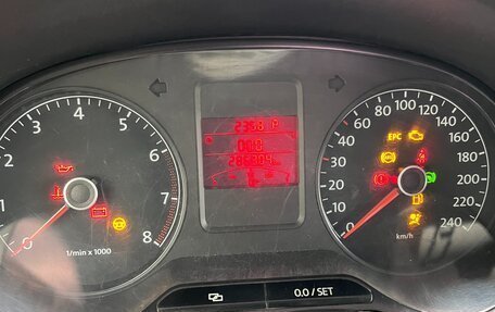 Volkswagen Polo VI (EU Market), 2010 год, 700 000 рублей, 10 фотография