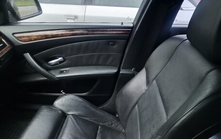 BMW 5 серия, 2007 год, 1 300 000 рублей, 14 фотография