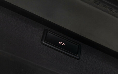 Volkswagen Caravelle T6 рестайлинг, 2019 год, 3 749 700 рублей, 19 фотография