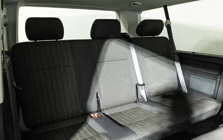 Volkswagen Caravelle T6 рестайлинг, 2019 год, 3 749 700 рублей, 17 фотография