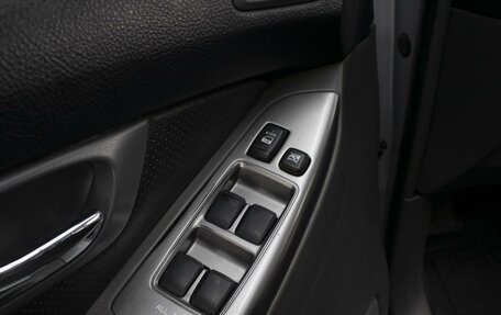 Toyota Land Cruiser Prado 120 рестайлинг, 2008 год, 1 820 000 рублей, 15 фотография